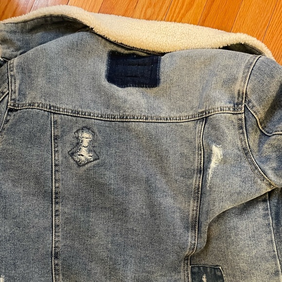 BLANK NYC SHERPA LINED JEAN JACKET - Picture 2 of 7